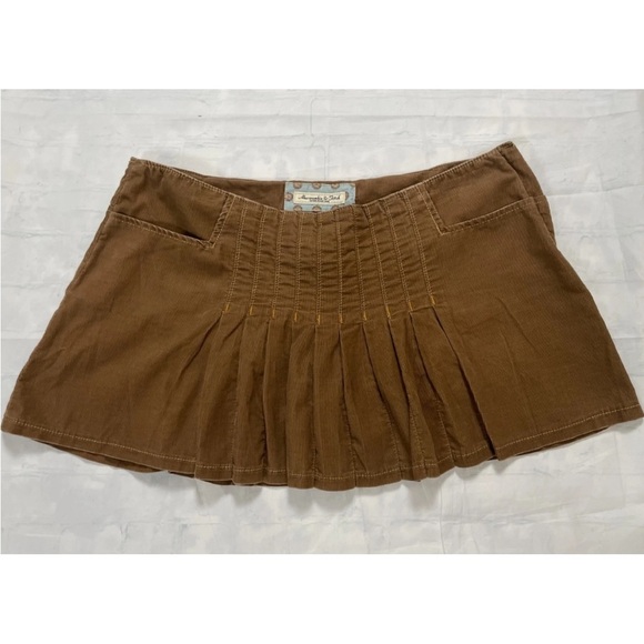 Abercrombie & Fitch Vtg RARE Y2K Mini Pleated Brown corduroy Preppy Mini Skirt 6 - Picture 14 of 14